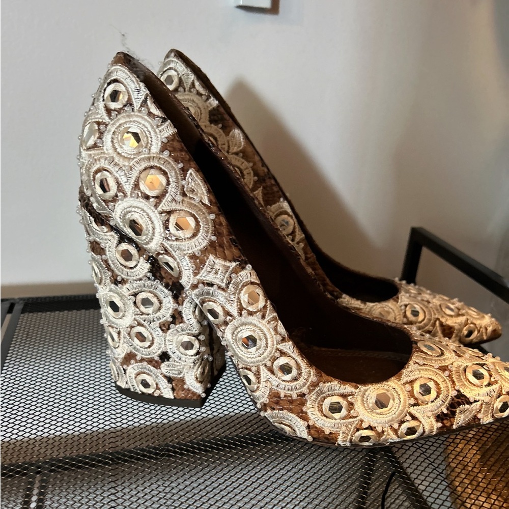 Tory Burch Brown and Cream Patterned Heels